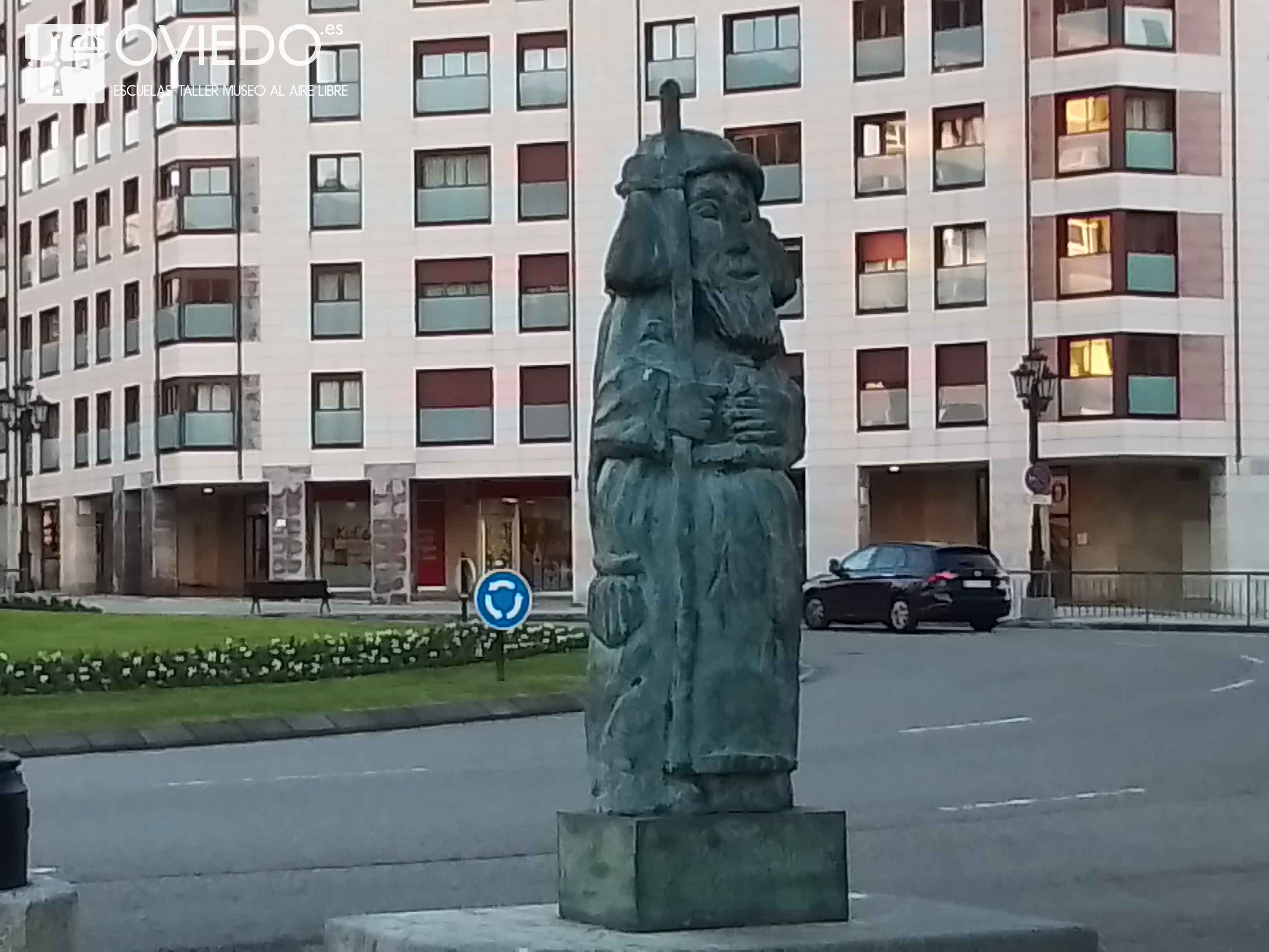 Escultura Buen Camino peregrino